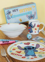 Σετ φαγητού από πορσελάνη Disney Lilo and Stitch Heart σε κουτί δώρου με σχέδιο καρδιάς και σχέδιο σε κουτί δώρου. - Image 8